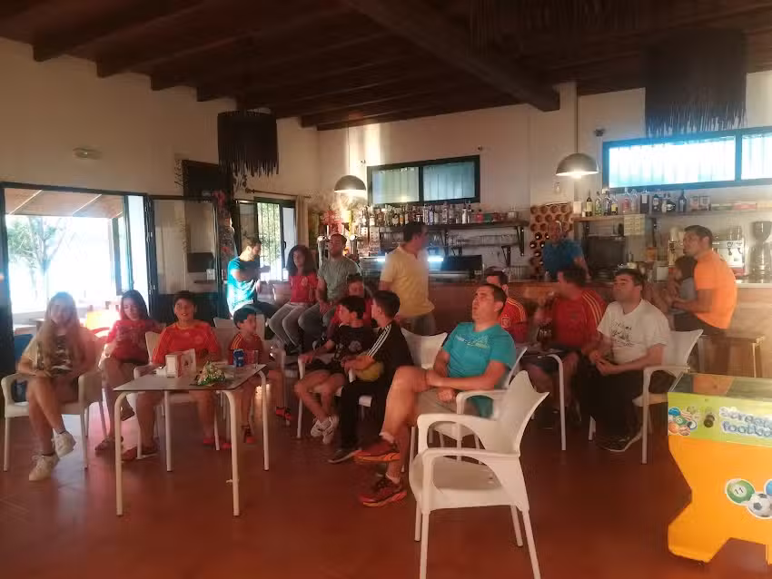 La Cantina