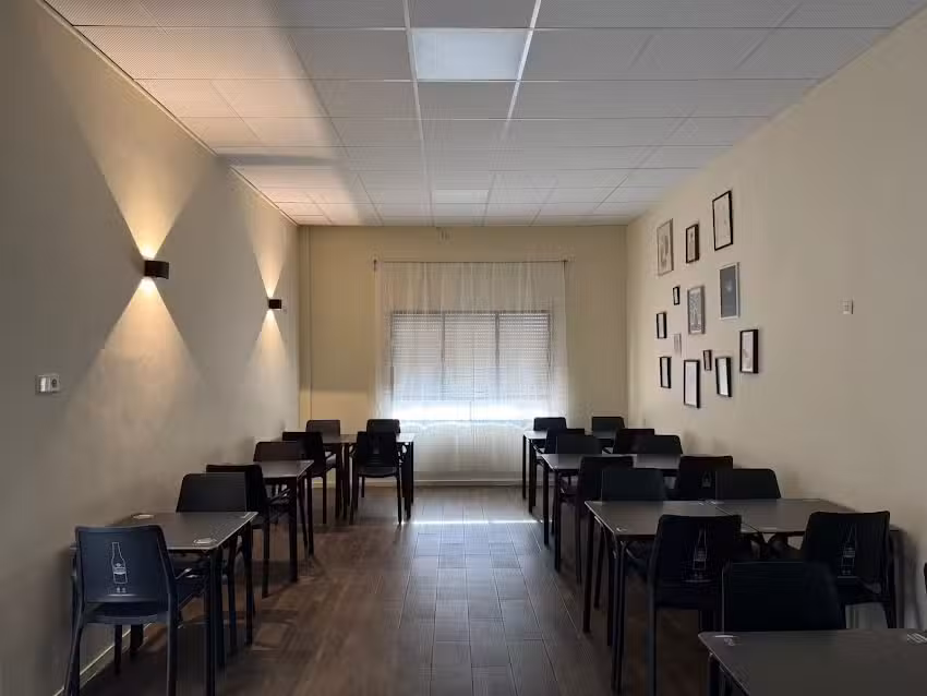 La Cantina