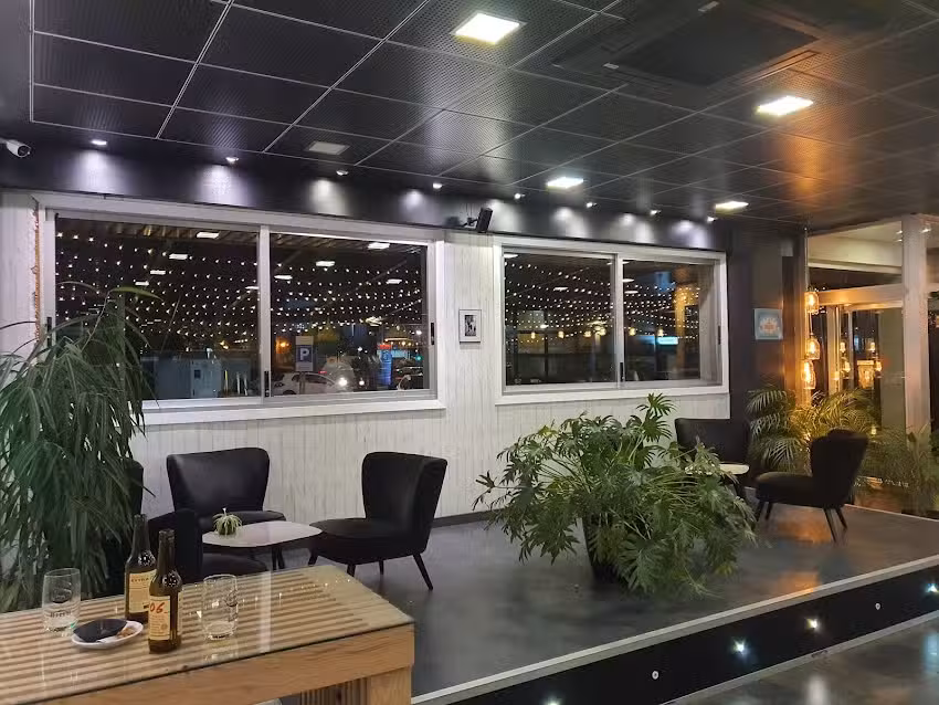 La Cantina