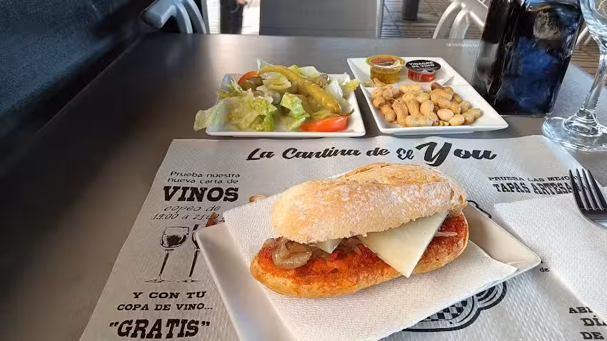 La Cantina De &laquo;El You&raquo;