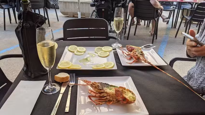 La Cantina Pulper&iacute;a