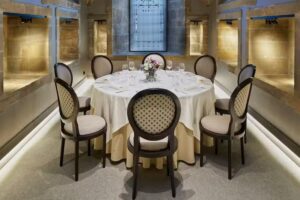 La Capilla &ndash; Palacio de Avil&eacute;s