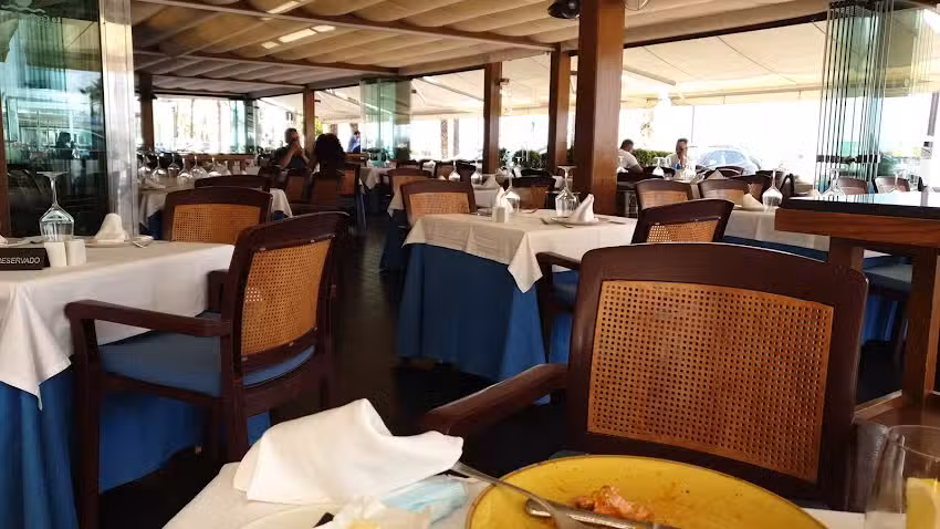 La Carihuela Chica | Restaurante en Fuengirola | Arroces, Mariscos y Pescados