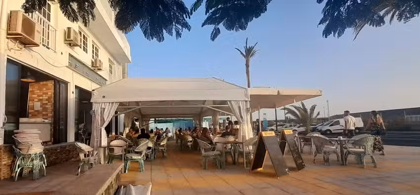 La Carpa &ndash; Restaurante y Pizzeria