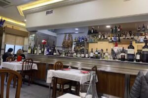 La Casta&ntilde;al Marisquer&iacute;a