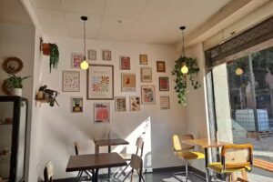 La Chusma • brunch i bar de barrí •