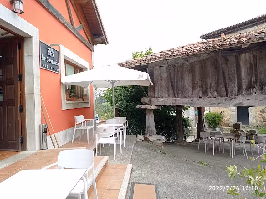 La Corralada Bar Tienda