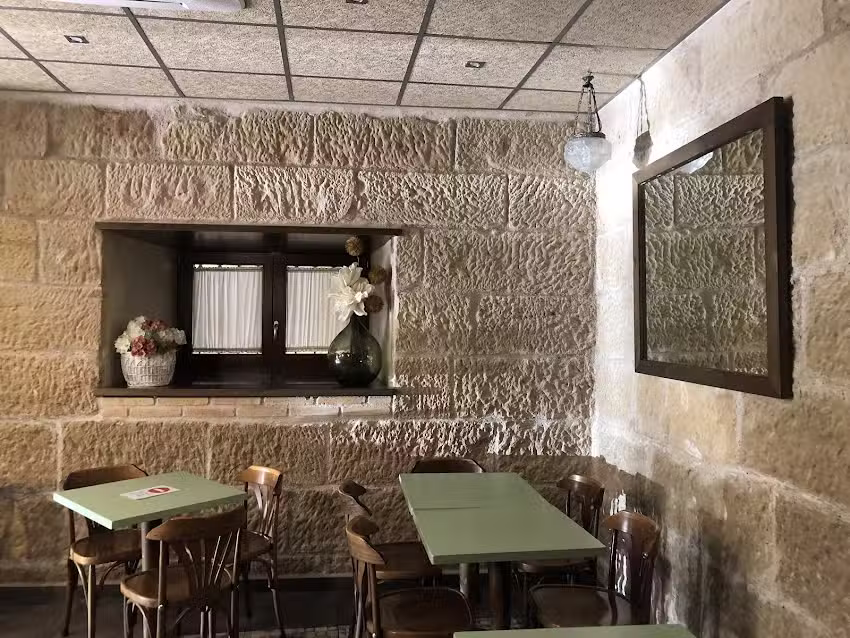 LA CREPER&Iacute;A.
