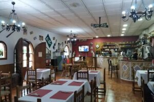 La Curva Del Aeropuerto