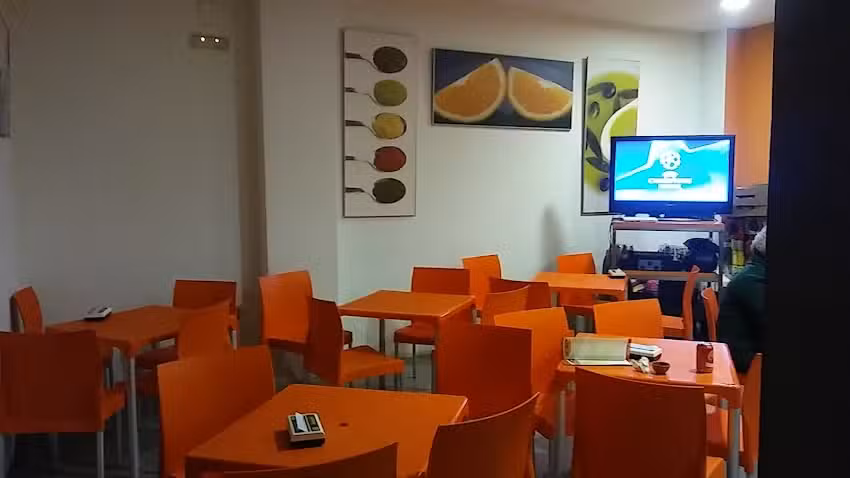 La despensa &ndash; Bocadillos & Pizzas