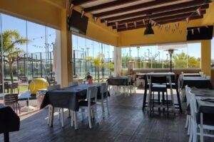 La dolce Vita Club Deportivo Johnny Monta&ntilde;&eacute;s