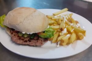 La Fabriquilla CAF&Eacute;-BAR