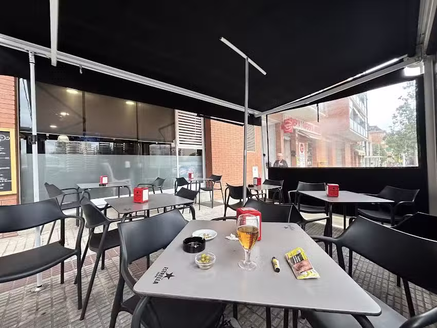 La Factor&iacute;a coffee & bistro