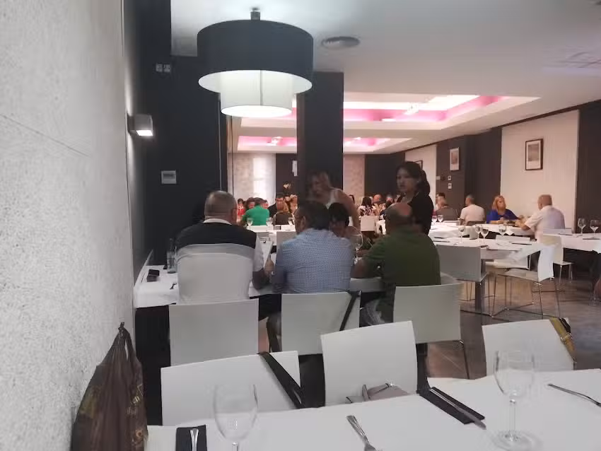 La Fi De La Fam