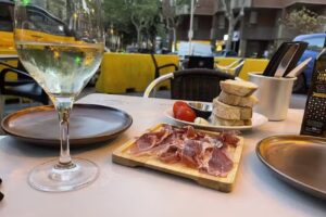 La Gastronomica restaurante en Barcelona de Tapas & Platillos