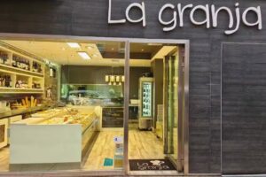 La Granja. Comida para llevar.