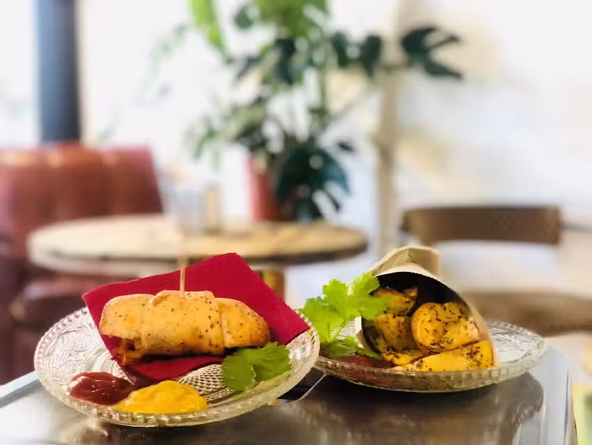 La Iguana Caf&eacute;