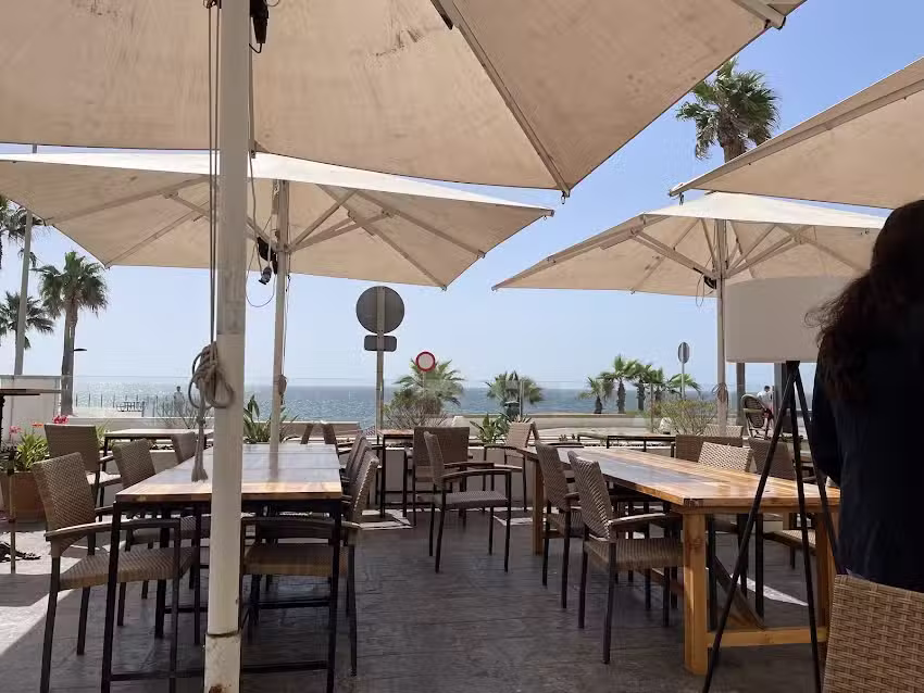 La Ilumin&aacute; C&aacute;diz &ndash; Restaurante C&aacute;diz capital