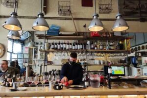 La Karpinter&iacute;a GastroBar