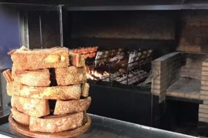 La Lumbre &ndash; Asador de Pollos a la Brasa