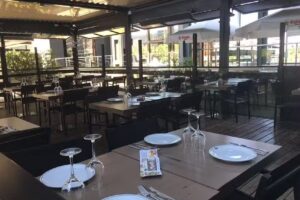 La Mafia se sienta a la mesa