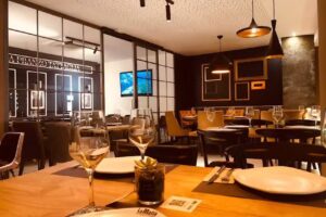 La Mafia se sienta a la mesa