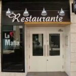 La Mafia se sienta a la mesa