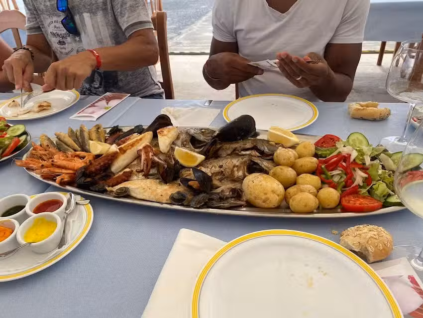 La Marina restaurante de comida canaria