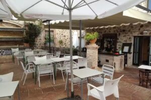 La Maruja Patio