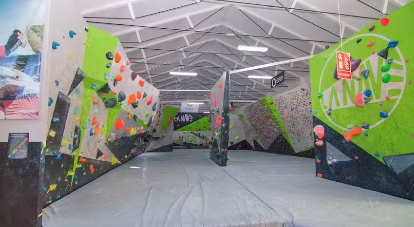 La Nave Centro de Escalada