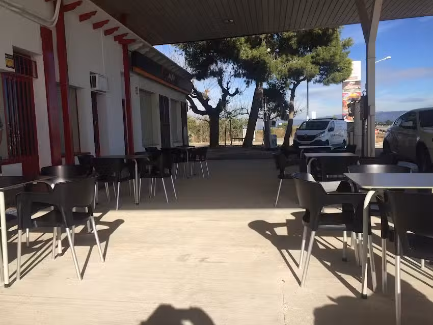 La Nostra Braseria, Losurtidor