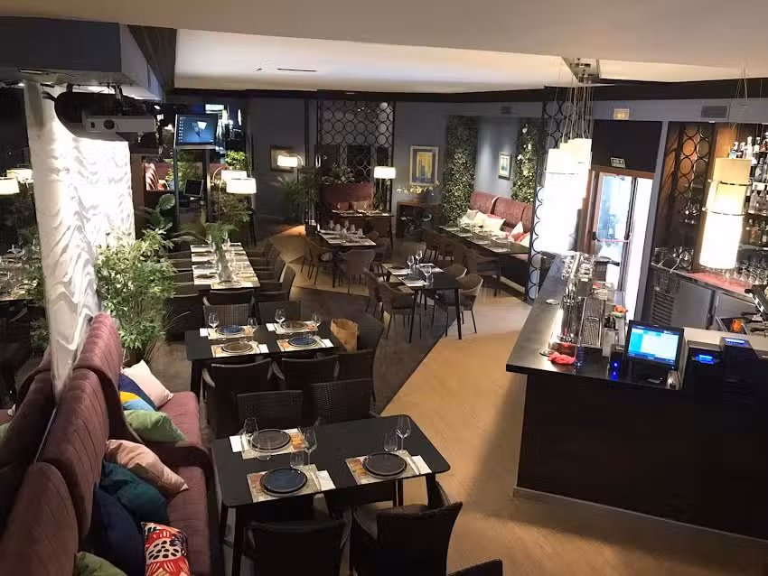 La Novena Fun Dining