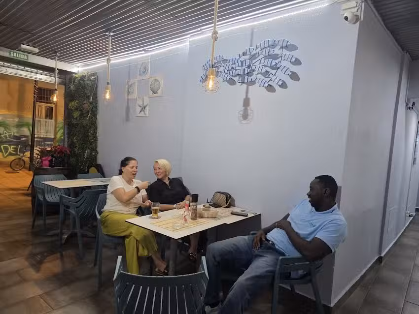La Ola pizzeria