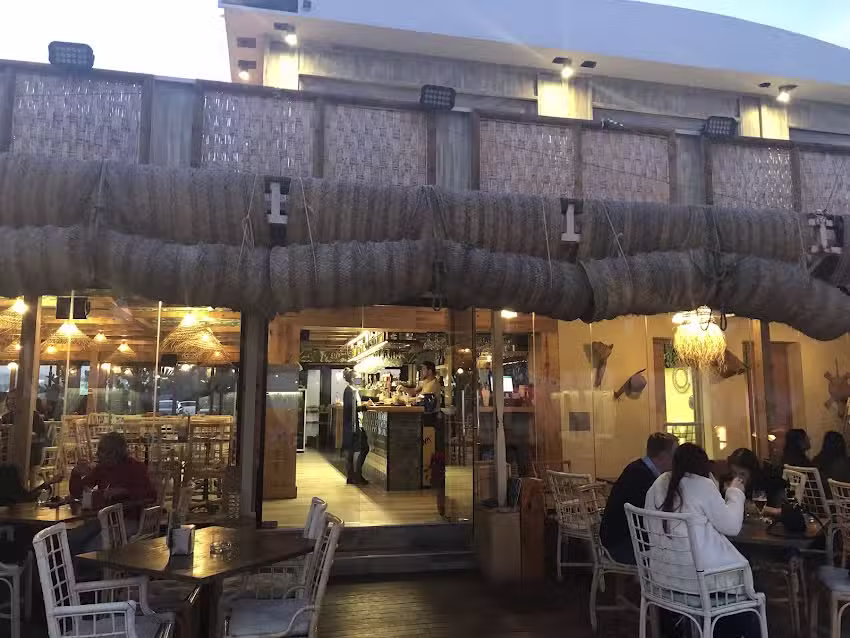 La Palapa Beach Jazba