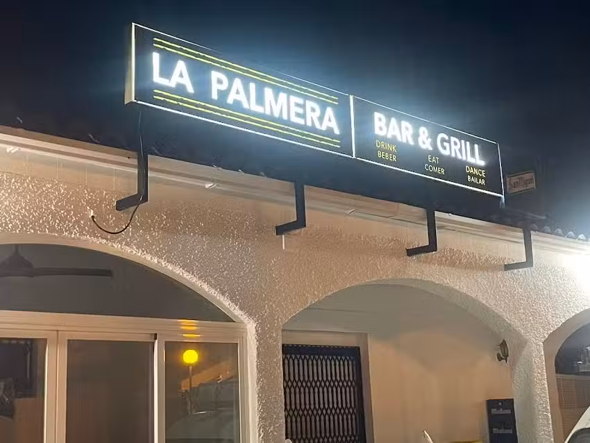 LA PALMERA BAR AND GRILL