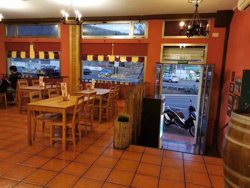 La Pata Caliente &ndash; Jin&aacute;mar