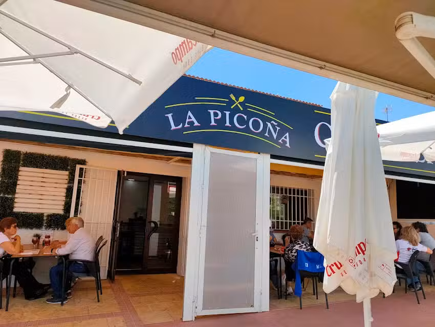 La Pico&ntilde;a &ndash; Cervecer&iacute;a &ndash; Cafeter&iacute;a | ALMUERZOS Y CAF&Eacute;