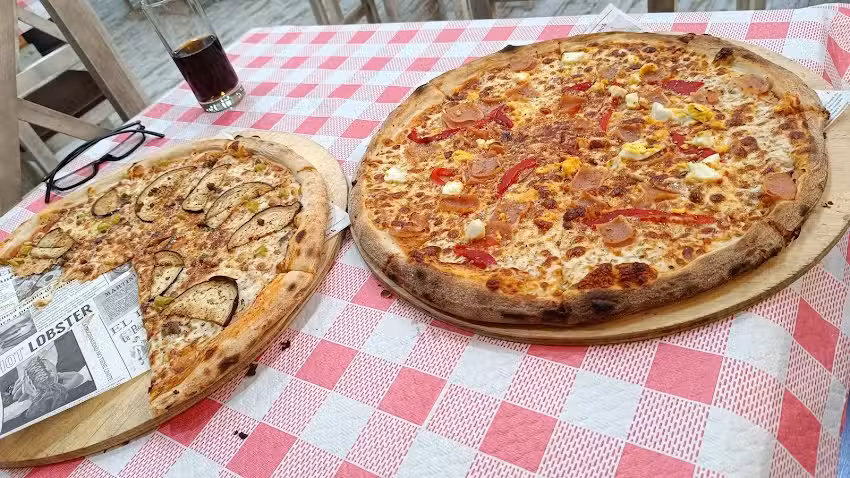 La Pierotti Pizzer&iacute;a &ndash; El Campillo