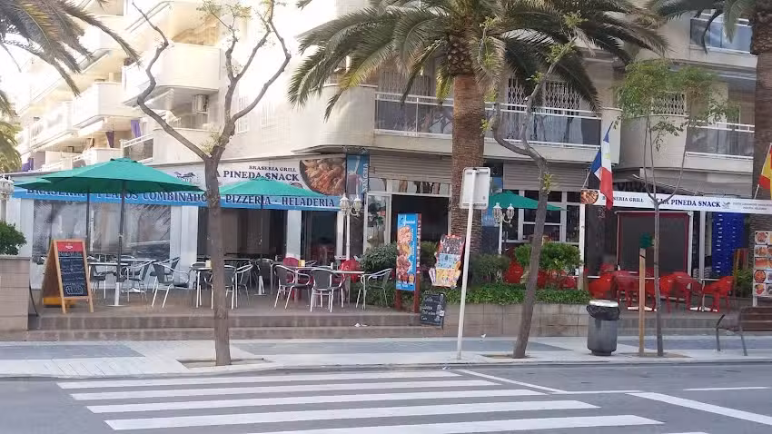 La Pineda Snack Kebab House