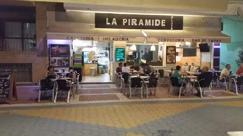 La Piramide Foodbar