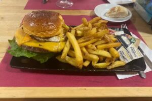 La Piscina caf&eacute; & bar