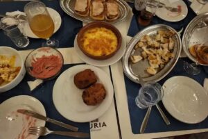 La Piscina Sport & Social Club