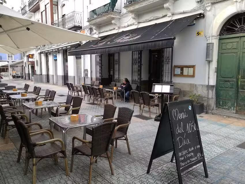 La Plaza