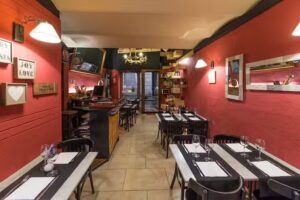 La Poma es la pera Girona