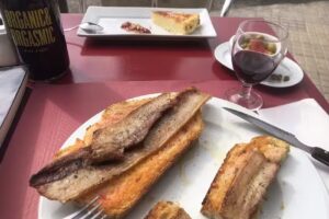 La Riereta Restaurant / Bar