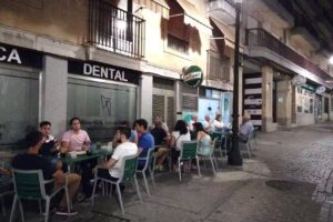 La Ronda Food & Drink