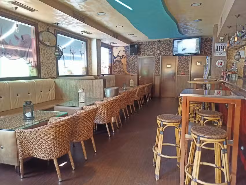 La Sabana Caf&eacute;