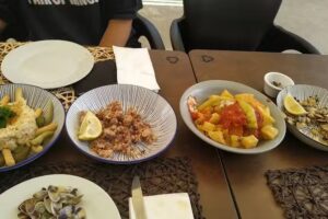 La Siesta Salines Restaurant & Hostel