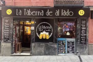 La Taberna de Al Lado