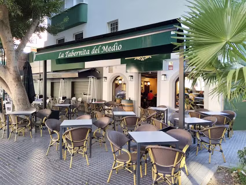 La tabernita del medio